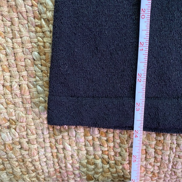 Jones New York Wool Short Sleeve Button Shoulder Sweater - Petite Small - Picture 7 of 11